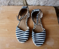 New Atmosphere Sandals Women Size 39 Blue White Stripy Summer Open Toes Sandals