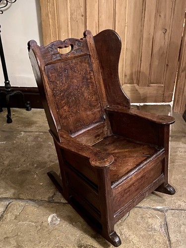Rare early 18th century carved - century,