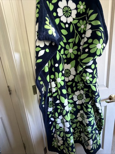 Vera bradley fleece - vera,