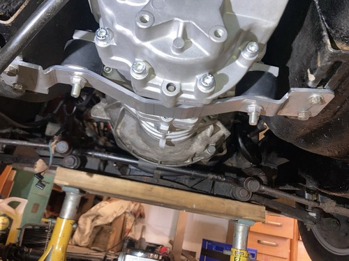 Gearbox support kit - gearbox, bmw