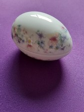 Wedgewood 'Angela' Floral Egg