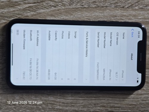 Apple iphone 64gb - apple, black