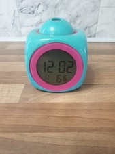 Smiggle Alarm clock with temperature gauge and projector