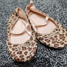 MONKEY FEET BROWN CHEETAH