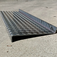 Metal Stair Tread Bar Grating Durbar Industrial Self Colour Steel Walkway Grid