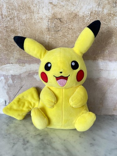 Pokémon pikachu plush - pikachu,