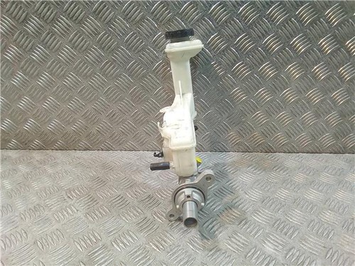 Brake master cylinder nissan - cylinder,