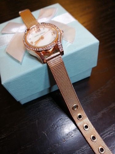 Laura ashley rose gold - laura,