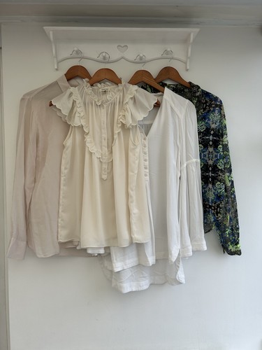 Bundle ladies blouses - of, 4