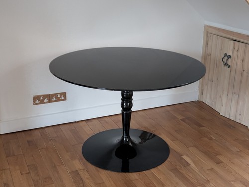 Round heals dining table - dining,