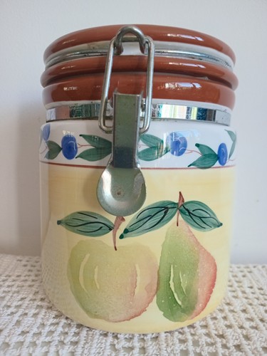 Pottery biscuit barrel - pottery, hand