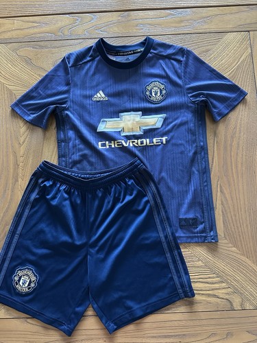 Man utd 2017 third - utd,
