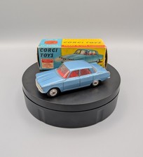 Corgi 252 - Rover 2000
