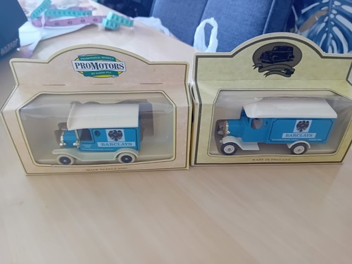 Two vintage lledo - two,