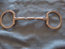 5.5'' MYLER EGGBUTT NO HOOKS LOW PORT COMFORT SNAFFLE BIT MB 18D