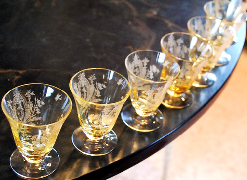 Vtg set fleure yellow - la,