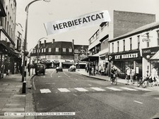 VINTAGE RP POSTCARD HIGH STREET WALTON ON THAMES SURREY SHOPS FRITHS