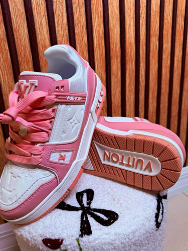 Women pink white - women’s, monogram