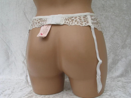 Suspender belt size 12 - 10,