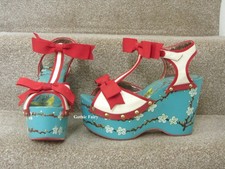 Irregular Choice Alaska red