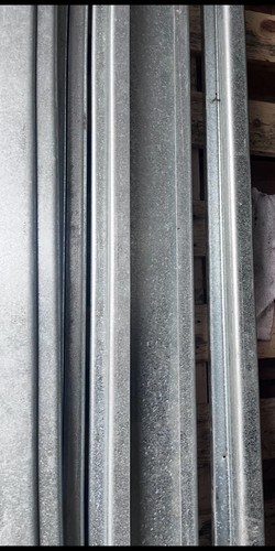 Mezzanine floor section - floor, c