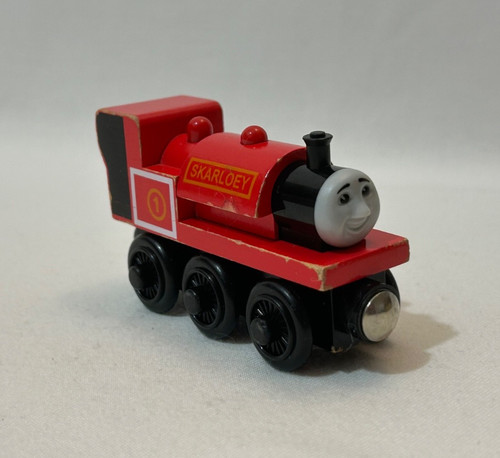 Wooden skarloey thomas - skarloey,