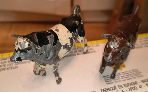 Vintage painted lead toy - painted,