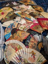 Lot of Vintage Oriental / Asian / Japanese Hand Folding Fans