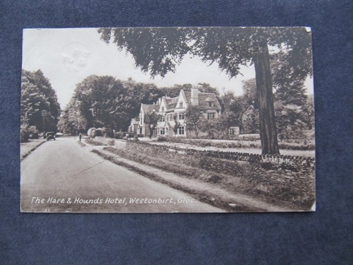 Old 1940s postcard the hare - old,