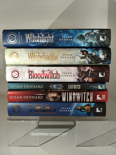 Witchlands book set complete - witchlands,