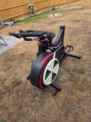 Wattbike pro indoor trainer - wattbike,