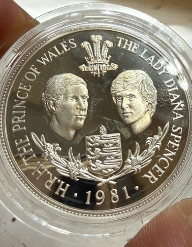 Guernsey 1981 royal - 1981,
