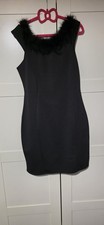 black sleeveless bodycon