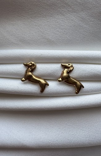Vintage 18ct gold dachshund - gold,