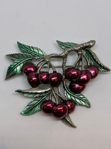Vintage cherry brooch - jj,