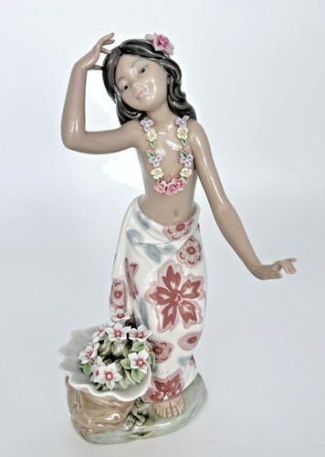 Lladro 1478 aloha - "aloha", or