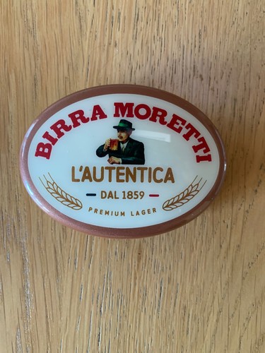 Moretti oval badge - oval,