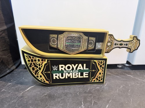 Wwe royal rumble 2026 mini - royal,