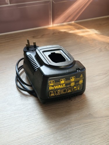 Dewalt 12v de9118 - dewalt,