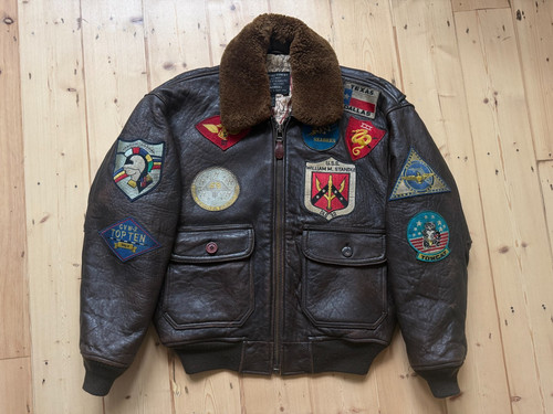 Vintage avirex 1991 top - vintage,