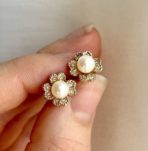 Pair stunning four leaf - of,