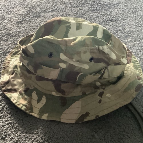 Taiga tropical bush - hat, .