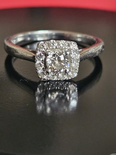 Platinum 50ct diamond ring - 0.50ct,