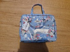 Two Part Wash Bag Clifton Rose
