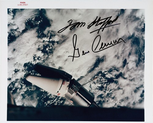 Gemini crew signed - 9,
