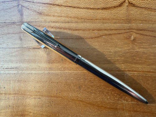Parker insignia rolled gold - insignia,