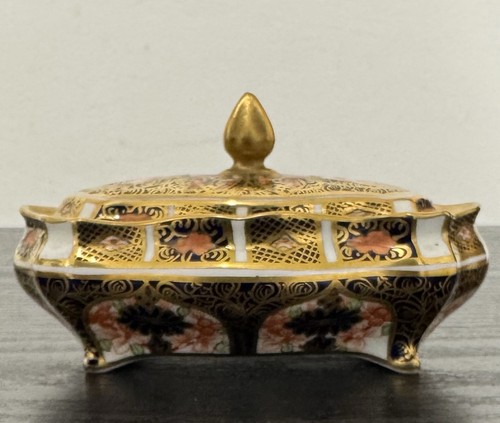 Vintage royal crown derby - vintage,