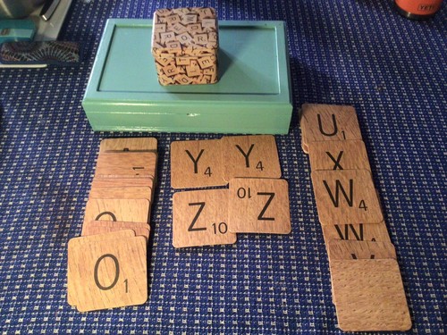 Scrabble coasters with tin box - with,