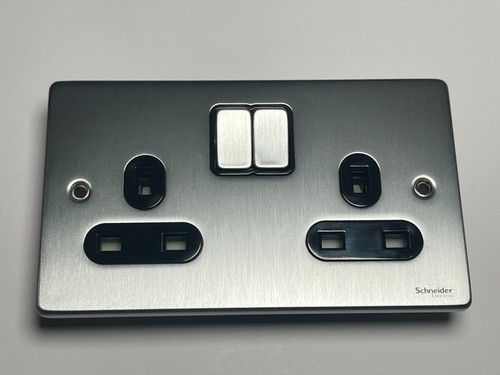 Brushed chrome double 13amp - chrome,