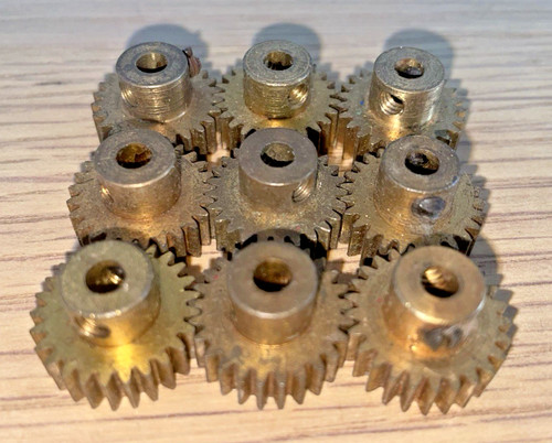 Meccano parts pinions 25 - meccano, no.25